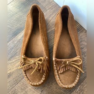 Minnetonka Moccasin size 7
